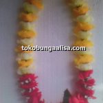 Bunga kalung untuk keperluan berbagai macam Acara