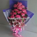 Bunga untuk pacar, handbouquet, bunga buket, bunga tangan, bunga hadiah, kado bunga