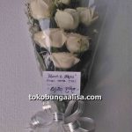 Bunga untuk pacar, handbouquet, bunga buket, bunga tangan, bunga hadiah, kado bunga